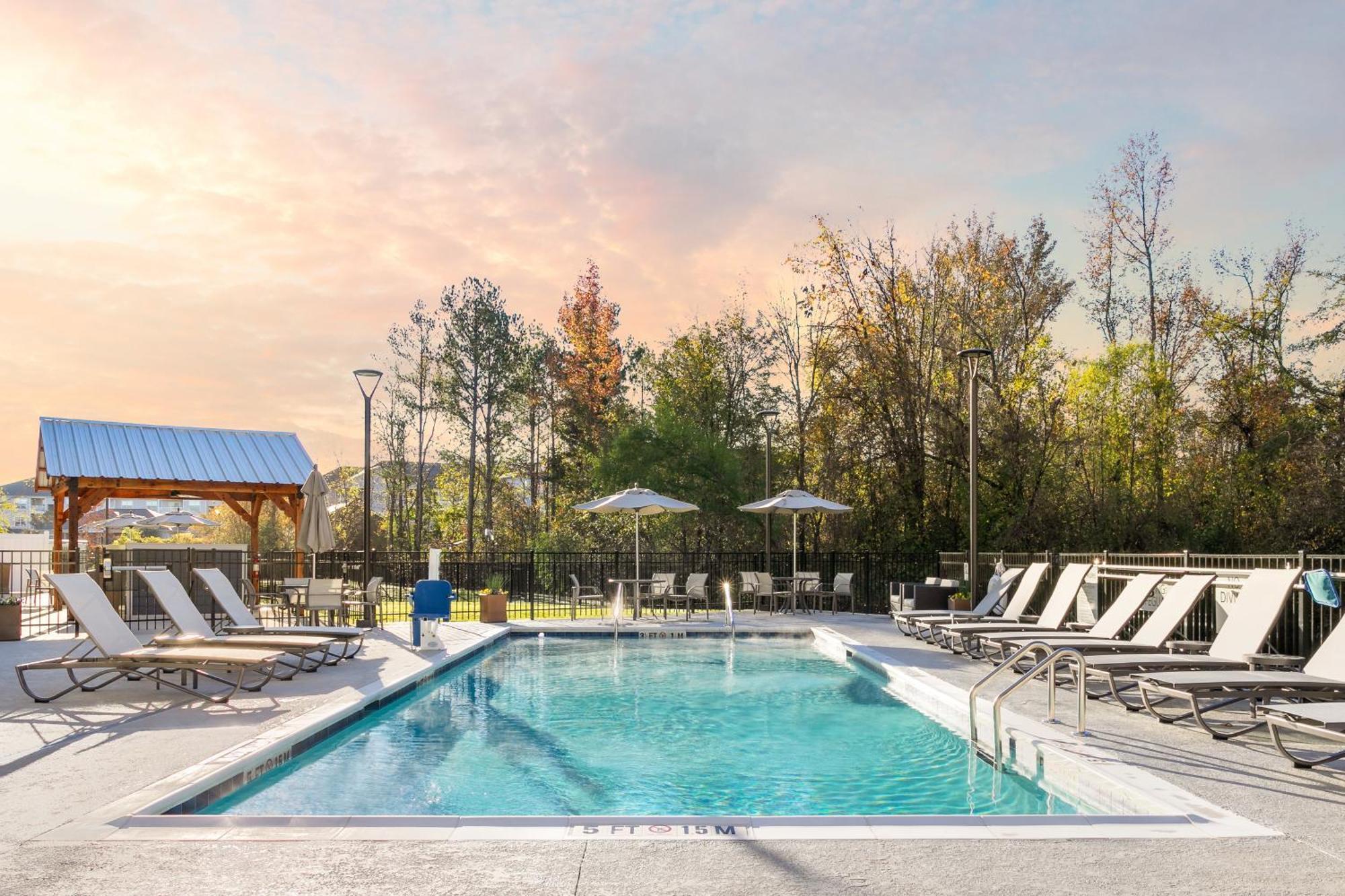 Candlewood Suites Chattanooga Hamilton Place By Ihg Εξωτερικό φωτογραφία