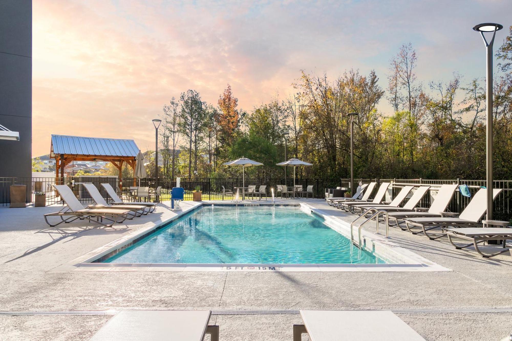 Candlewood Suites Chattanooga Hamilton Place By Ihg Εξωτερικό φωτογραφία