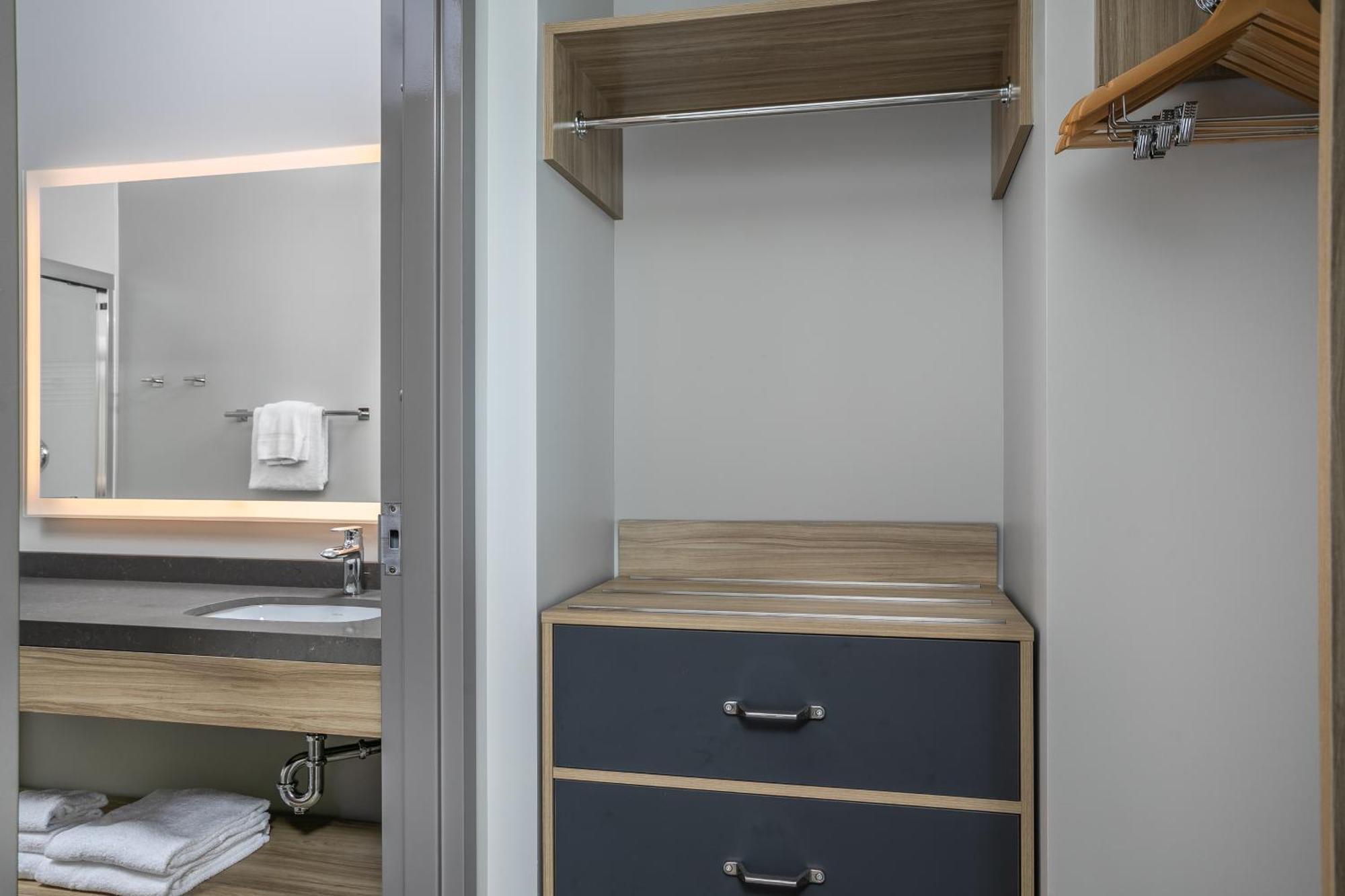 Candlewood Suites Chattanooga Hamilton Place By Ihg Εξωτερικό φωτογραφία